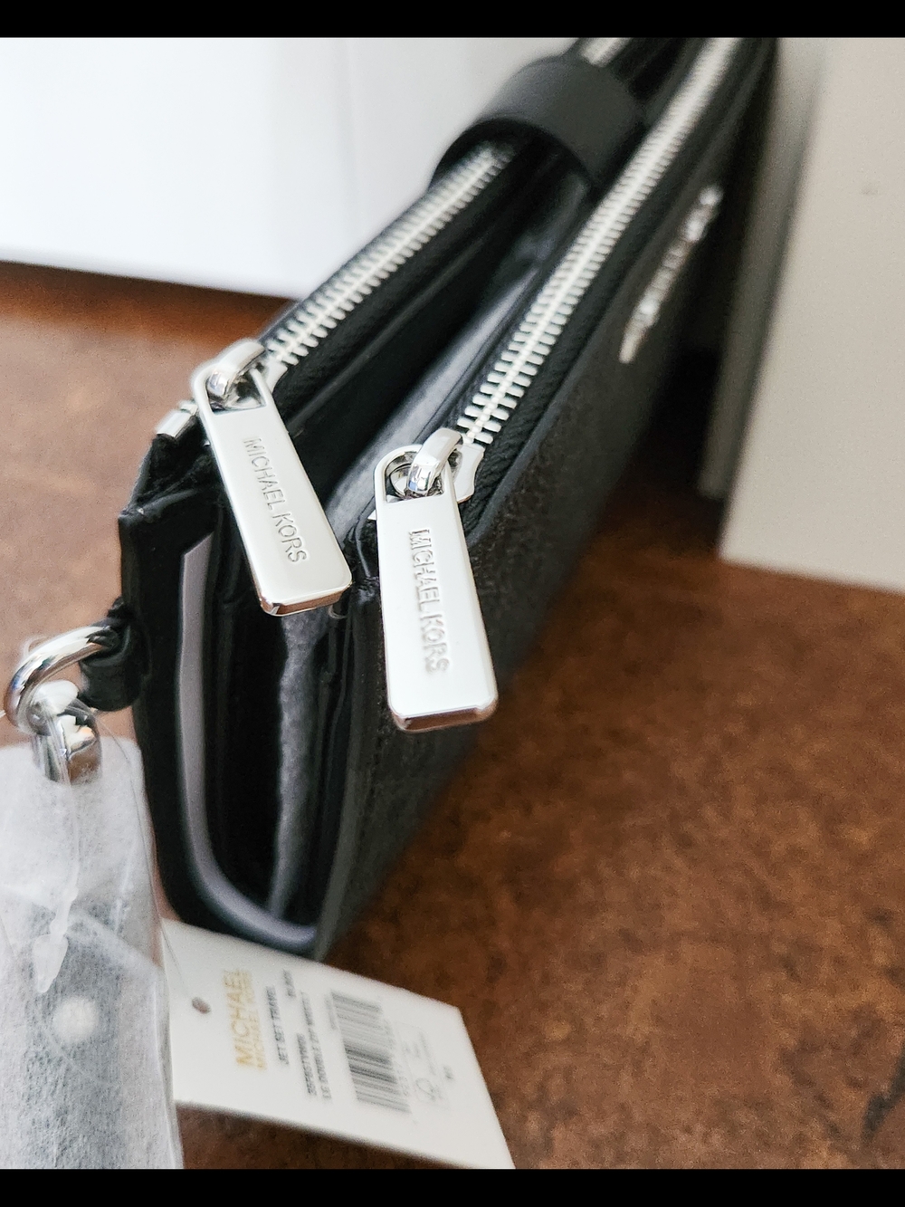 Michael Kors Jet Set Signature Logo Double Zip Wallet In Black - Picture 4 of 4